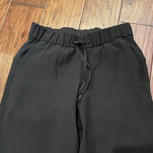 Lululemon 7/8 drawstring trouser pant black